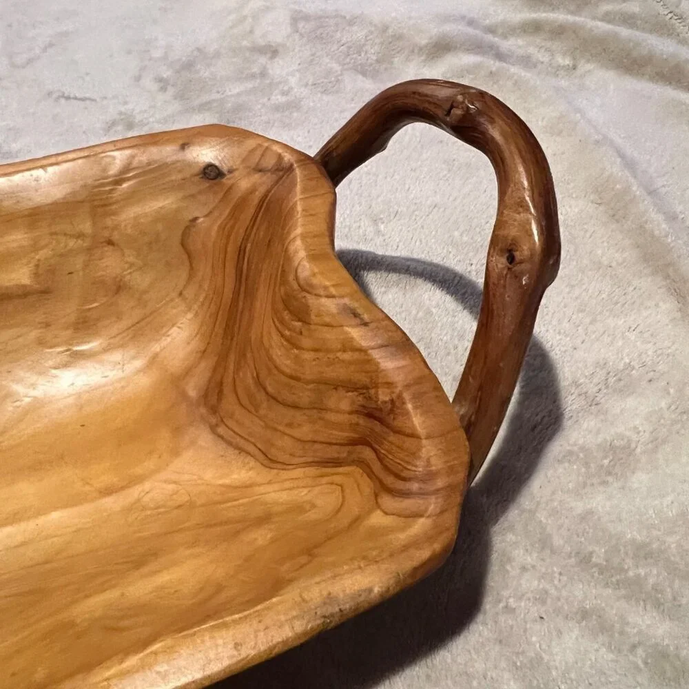 Hand Carved Burl Wood Handled Bowl/ Basket Rustic Exotic Resort Bread Fruit Trin